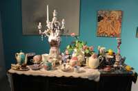 Ceturtdien atklās porcelāna mākslinieces Sanitas Ābelītes darbu izstādi