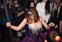 “Red Sun Buffet” uzstāsies striptīza dejotāja no Klaipēdas