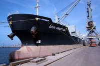 No Liepājas ostas uz Gvineju un Somiju dodas divi kravas kuģi ar ”NPK Expert” saražoto produkciju