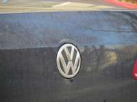 Ceļu nesadala divi jauni ”VW Golf” stūrmaņi