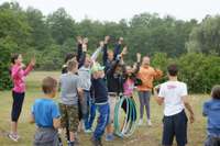 Bērnu un jauniešu nometņu projektu konkursā atbalstītas 15 nometnes