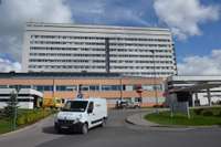 Arī Liepājas reģionālās slimnīcas dzemdību-ginekoloģijas bloka mediķi aicina ministri risināt problēmas nozarē