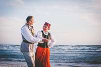 Festivālā ”Soļi smiltīs” satiekas Latvijas piejūras pilsētu un novadu vidējās paaudzes deju kolektīvi