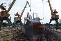 “Tosmares kuģubūvētava” vienojusies “KHL-Company” par parāda saistību dzēšanu
