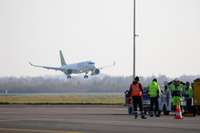 ”airBaltic” no Rīgas uz Liepāju nākamgad lidos piecreiz nedēļā