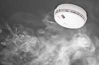 Vaiņodē dūmu detektors novērsis lielāku ugunsnelaimi