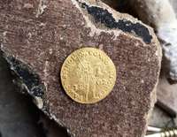 Topošajā interjera muzejā Kungu ielā 24 atrod vērtīgu holandiešu zelta monētu