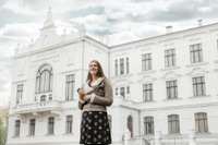 Liepājas Valsts 1. ģimnāzija saņēmusi Latvijas Universitātes Skolu balvu