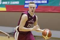 Liepājas basketbola komandai pievienojas vēl viens jauniešu izlases spēlētājs Ozoliņš