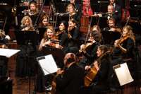 Tiešraides koncertu ciklā aicina iepazīt pasaules simfoniju šedevrus