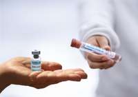 VM no aprīļa līdz jūnijam plāno vakcinēt 100 000 cilvēku nedēļā