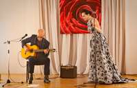 Liepājas kultūras namā “Wiktorija” notiks dziedātājas Aijas Vītoliņas un ģitārista Aivara Hermaņa koncerts
