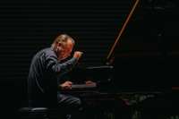 Krievu pianists Mihails Pļetņovs Liepājā ierodas ar “AirBaltic” čārterreisu