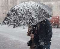Valsts centrālajā un austrumu daļā izsludināts brīdinājums par sestdien gaidāmu stipru snigšanu