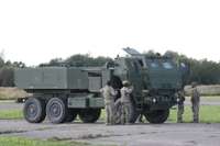 Latvija kopumā plāno iegādāties mazāk nekā desmit raķešu artilērijas “Himars” sistēmas