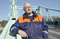 Uz dziedošā tilta – O. Kalpaka tilta vecākais operators Valdis Grandbergs