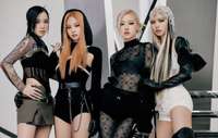 “Blackpink” kļuvusi par pirmo sieviešu K-pop grupu, kas iekļuvusi “Billboard 200” 1. vietā