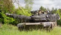 ASV piegādās Ukrainai 31 tanku “M1 Abrams”, Norvēģija nosūtīs tankus “Leopard 2”