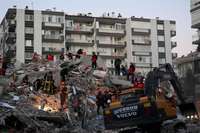 Turciju satricinājusi vēl viena zemestrīce