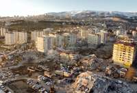 Turcijā 13 dienas pēc zemestrīces atrod trīs izdzīvojušos