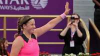 Ostapenko dubultspēlē iekļūst Dubaijas “WTA 1000” sērijas turnīra ceturtdaļfinālā