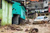 Plūdos Brazīlijā vismaz 40 bojāgājušie, desmitiem pazuduši bez vēsts