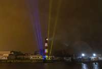 Video: Arī Liepājas ostas bāka izgaismota Ukrainas karoga krāsās
