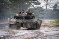 Izdevums: Ukrainā ieradušies 18 Vācijas solītie tanki “Leopard 2”