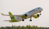 LTV: “airBaltic” lidmašīna Rīgas lidostā sadūrusies ar putniem