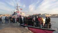 Lampedūzā diennakts laikā ieradušies vairāk nekā 1200 migrantu