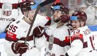 Latvijas hokejisti pasaules čempionāta mačā pārspēj Kazahstānu