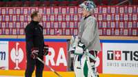 Latvijas izlase iemēģina pasaules čempionāta ledu un gaida Balceru