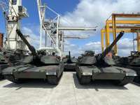 Polija saņēmusi pirmo ASV tanku “Abrams” partiju