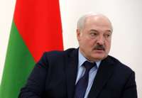 Lukašenko brīdina par Krievijas sabrukuma draudiem