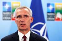 Jenss Stoltenbergs: NATO palielinās praktisko un politisko atbalstu Ukrainai