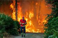 Portugāle un Spānija turpina cīņu ar savvaļas ugunsgrēkiem