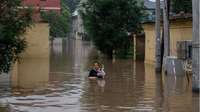 Plūdos Ķīnā desmit bojāgājušie
