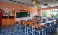 Pirmklasnieku vecāki Liepājā no 1. septembra var pieteikties 30 eiro pabalstam mācību līdzekļu iegādei