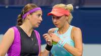 Ostapenko un Kičenokai uzvara Monreālas “WTA 1000” dubultspēļu turnīra pirmajā kārtā