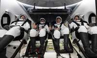 No SKS pēc pusgadu ilgas misijas atgriezušies četri astronauti