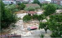 Grieķijas plūdos bojāgājušo skaits pieaudzis līdz četriem