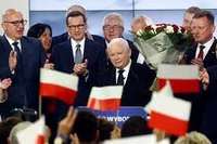 Aptauja: Polijas vēlēšanās partija “Likums un taisnīgums” nav izcīnījusi absolūto vairākumu