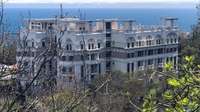 Okupantu varasiestādes Krimā pārdevušas Zelenska ģimenes dzīvokli