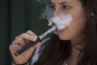 Saeimas komisija neatbalsta e-cigarešu aromātu saglabāšanu