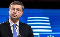Dombrovskis atzīst iespēju kandidēt Eiropas Parlamenta vēlēšanās