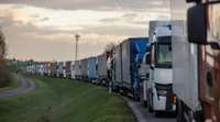 Ukraina un Polija atvērs robežpunktu tukšiem kravas auto