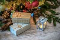 Aptauja: 59% iedzīvotāju iegādājas Ziemassvētku dāvanas, meklējot kaut ko vērtīgu un patīkamu