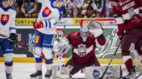 Latvijas hokejisti pārbaudes turnīru noslēdz ar zaudējumu pret Slovākiju