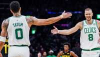Porziņģis gūst 19 punktus “Celtics” uzvarā NBA spēlē