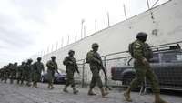 Ekvadorā gangsteri sagrābuši gūstā 178 cietumsargus un citus darbiniekus